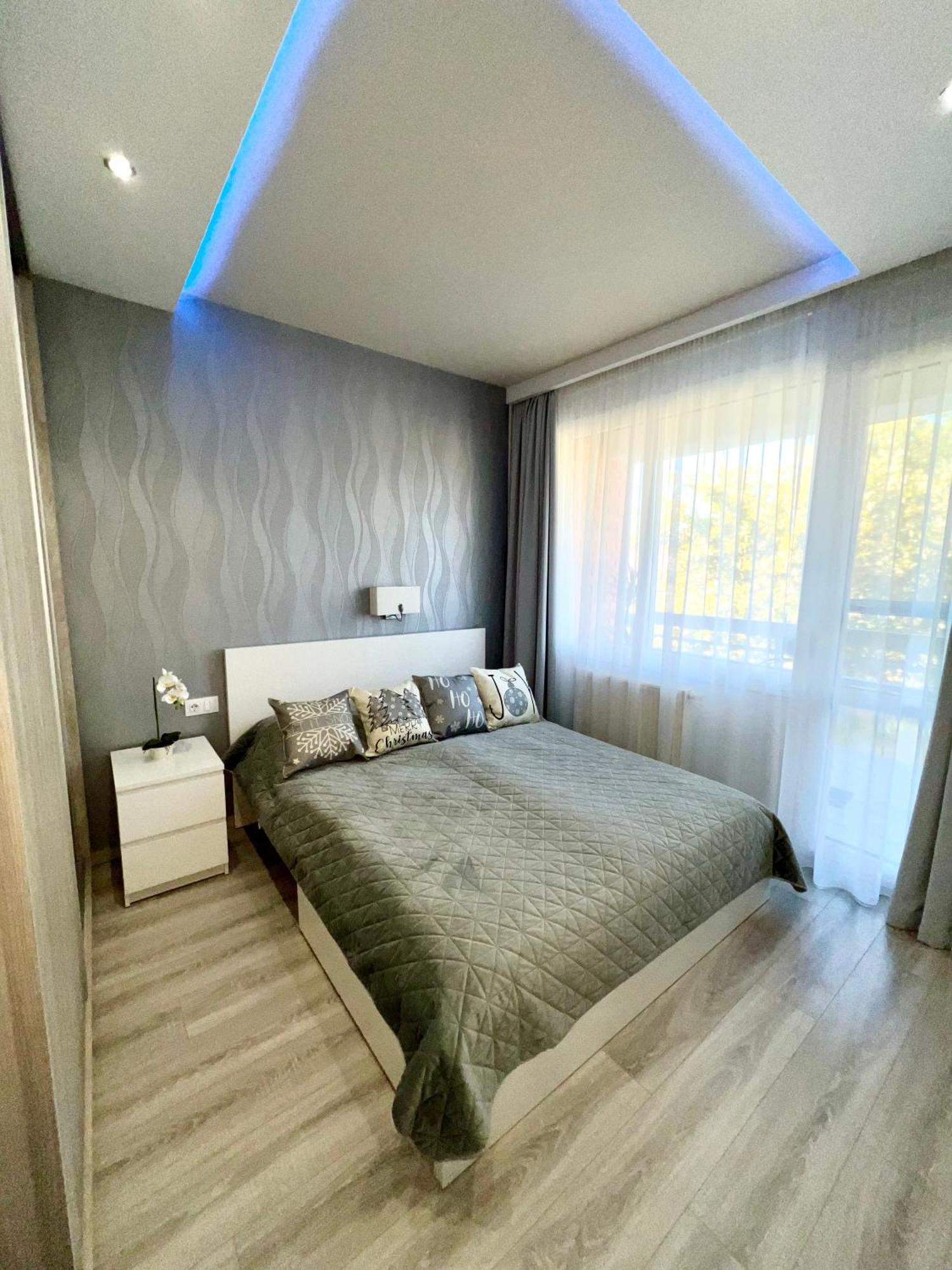 Downtown Dream Apartmans Szeged Ngoại thất bức ảnh