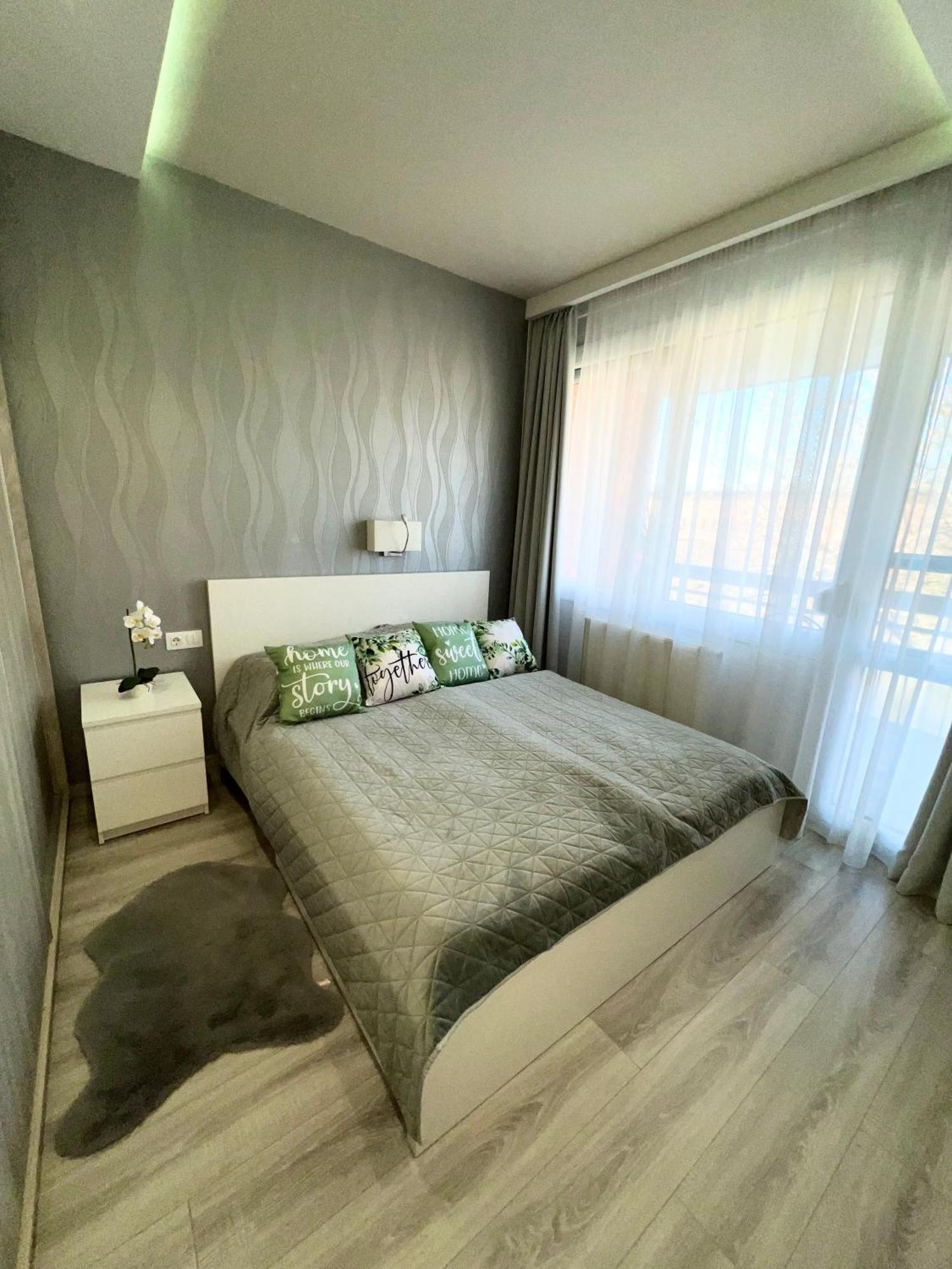Downtown Dream Apartmans Szeged Ngoại thất bức ảnh