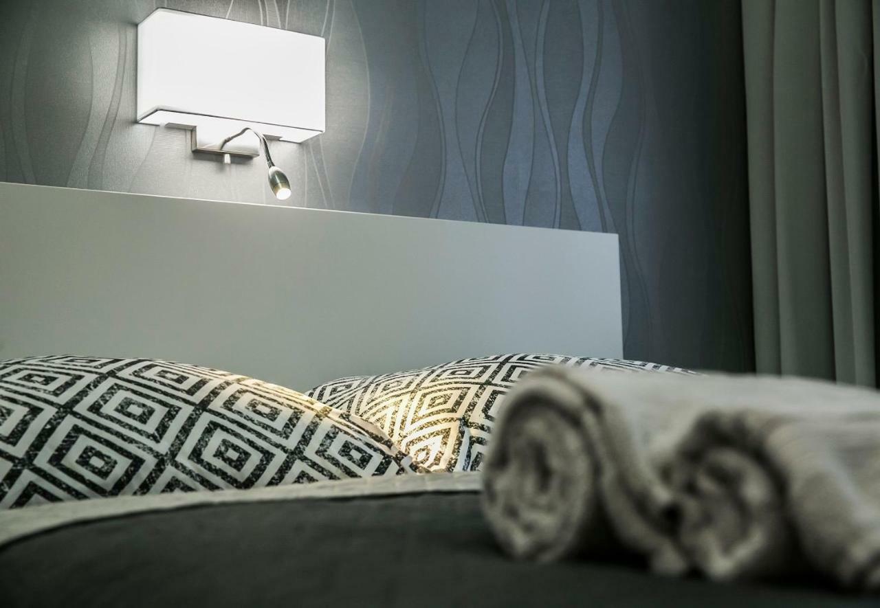 Downtown Dream Apartmans Szeged Ngoại thất bức ảnh
