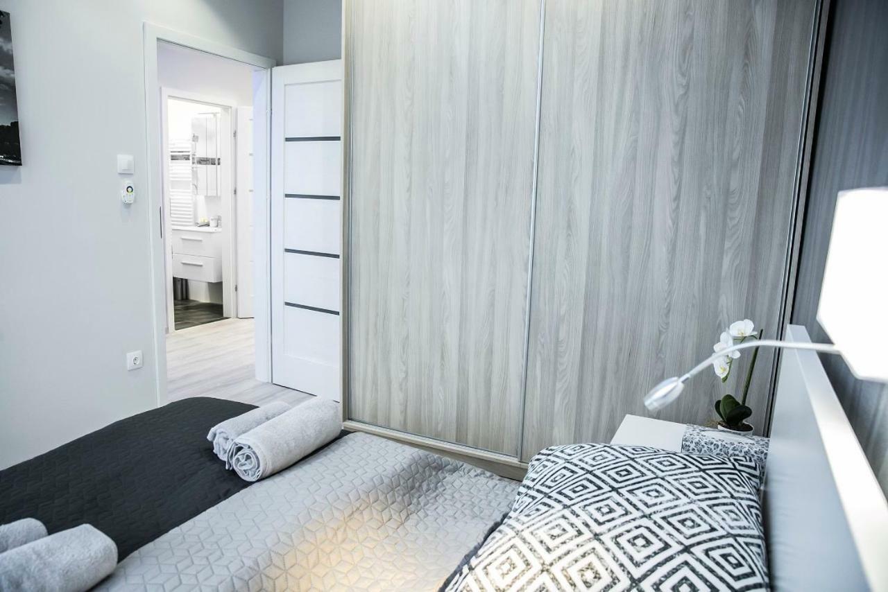 Downtown Dream Apartmans Szeged Ngoại thất bức ảnh