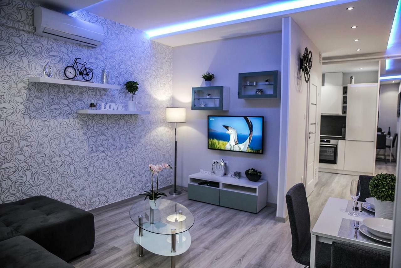 Downtown Dream Apartmans Szeged Ngoại thất bức ảnh