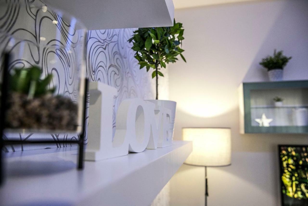 Downtown Dream Apartmans Szeged Ngoại thất bức ảnh